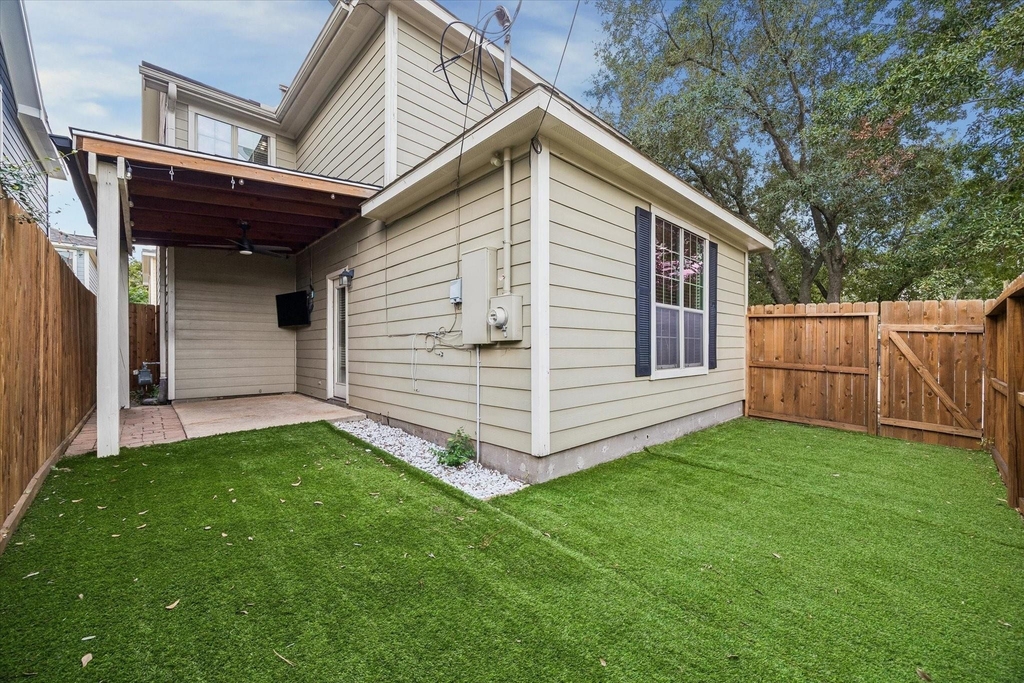 1542 Bevis Street - Photo 31