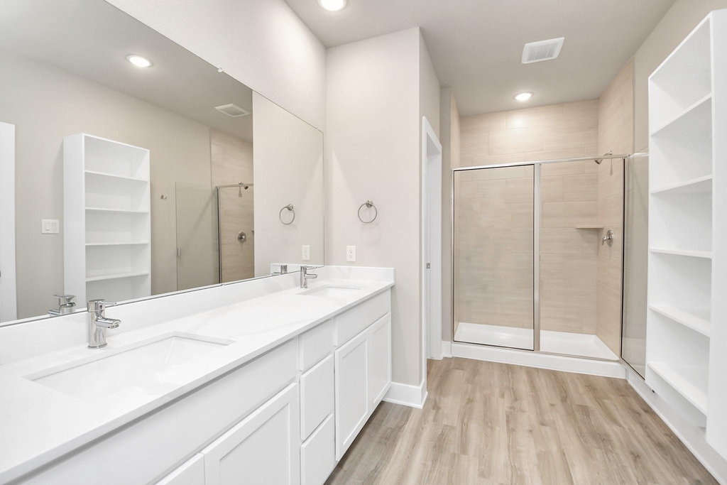 21035 Bay Village Drive - Photo 18