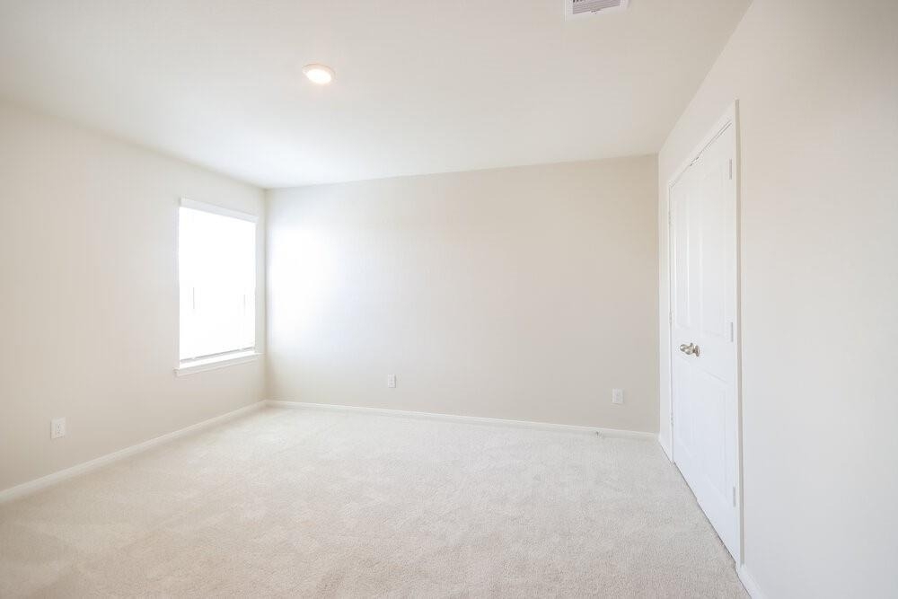 15558 Caramel Springs Drive - Photo 11