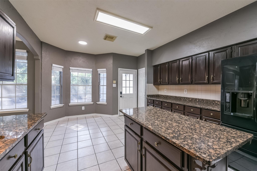 2509 S Mission Circle - Photo 19