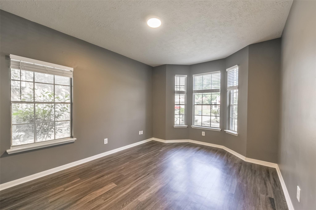 2509 S Mission Circle - Photo 22