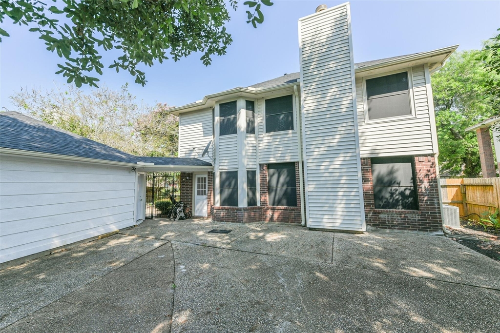 2509 S Mission Circle - Photo 2