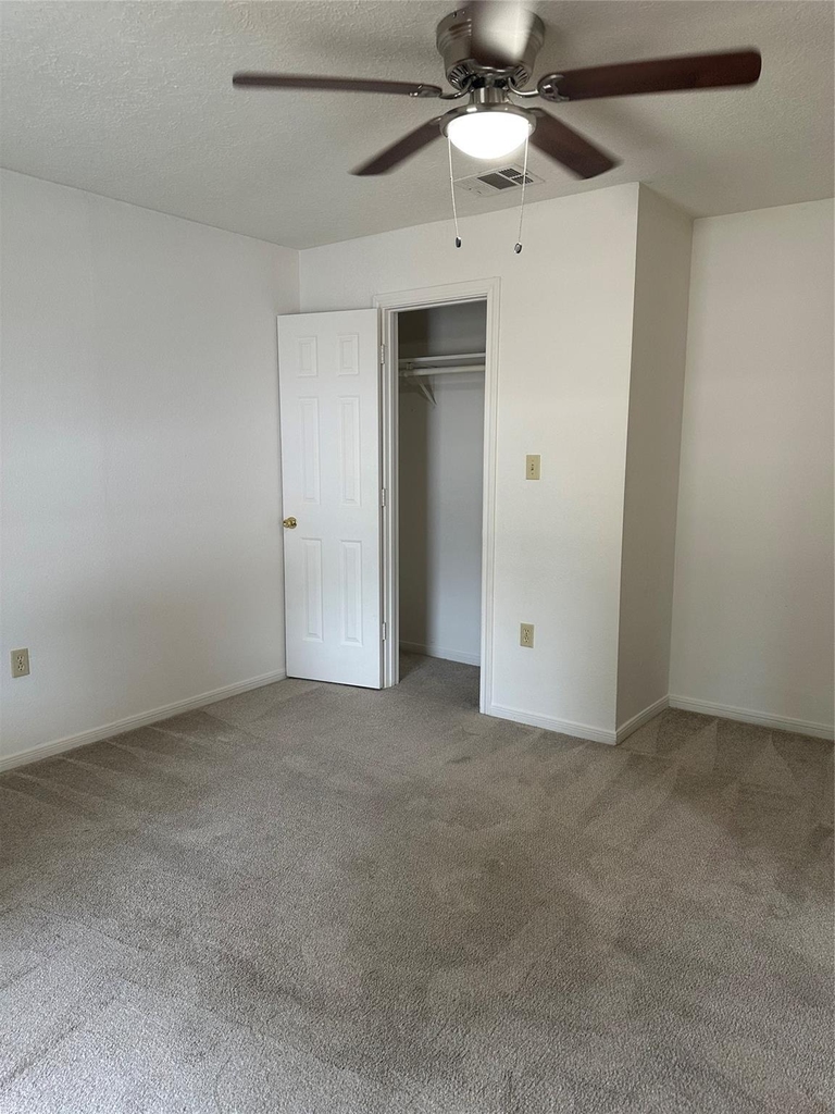 4010 Avenue N - Photo 9