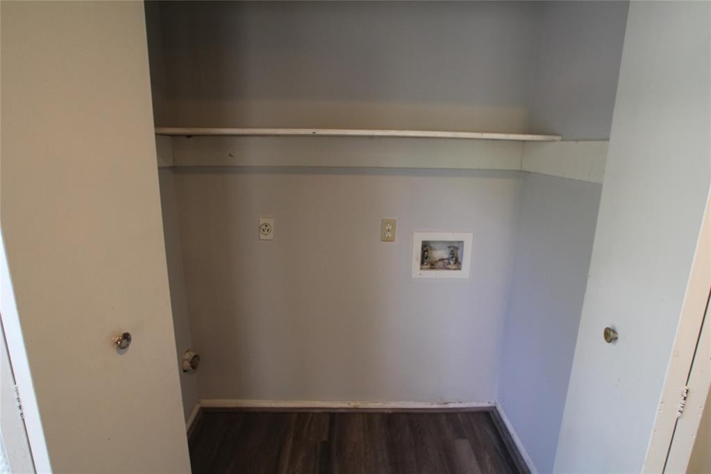 5422 Farley Drive - Photo 4