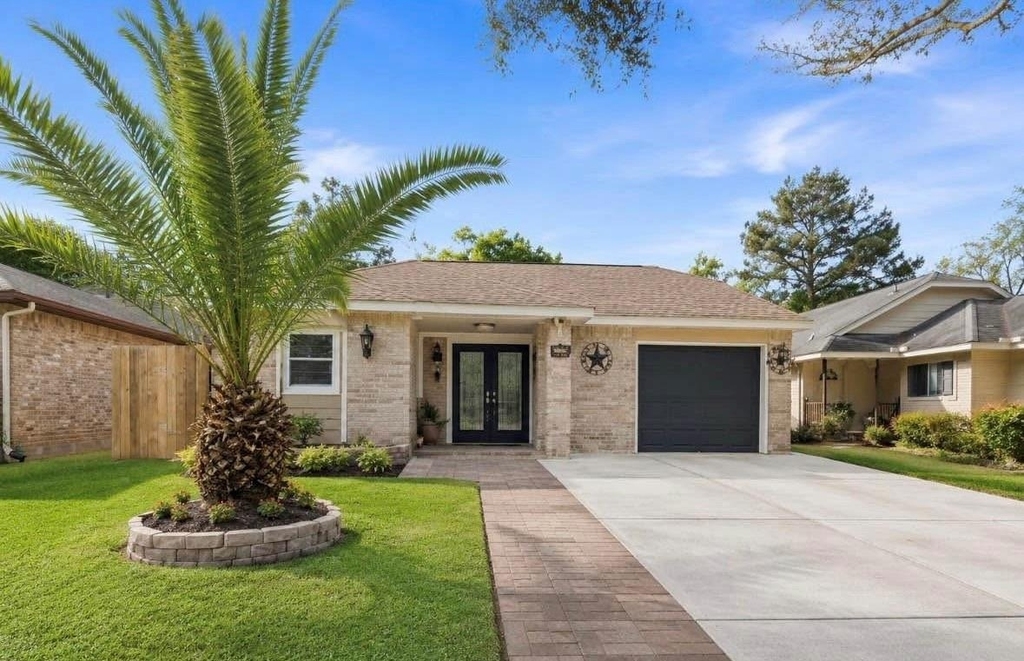 19423 Cypress Bay - Photo 0