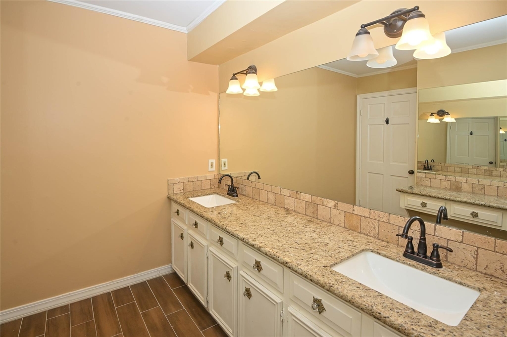 1830 Saddlecreek Drive - Photo 28