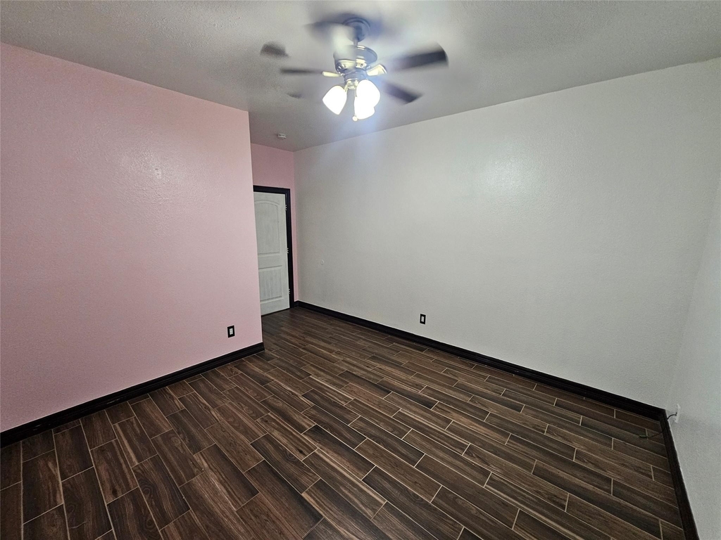 13922 Somersworth Drive - Photo 14