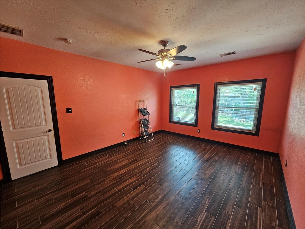 13922 Somersworth Drive - Photo 7
