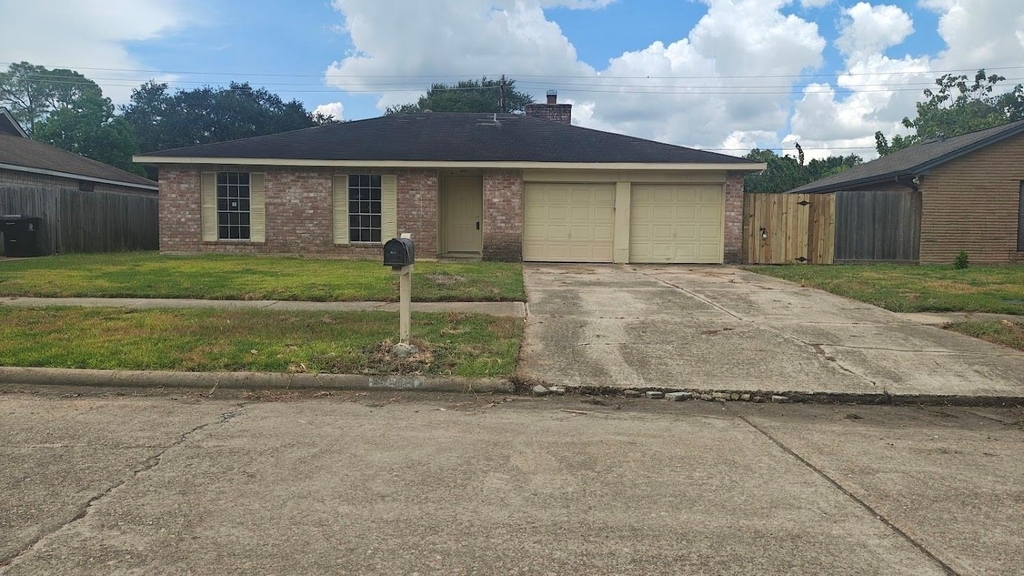 15434 Indian Woods Drive - Photo 0