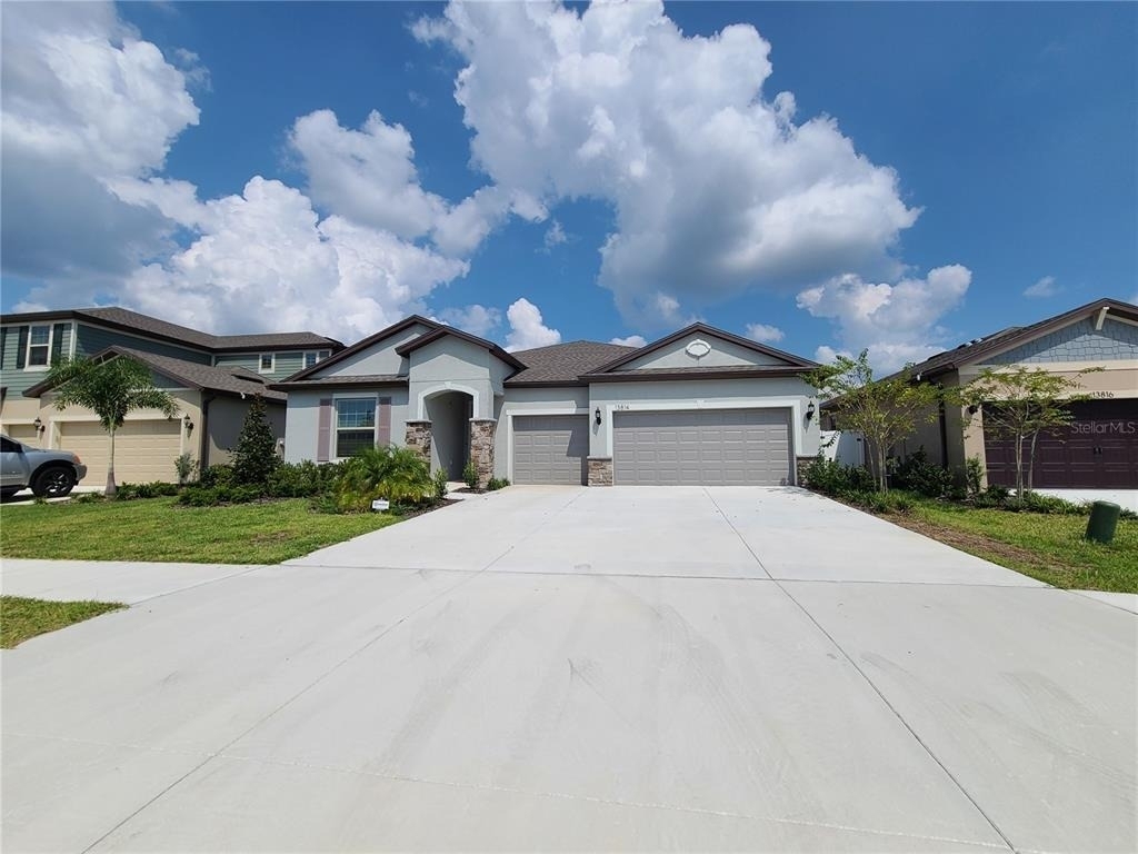 13814 Tonya Anne Drive - Photo 0