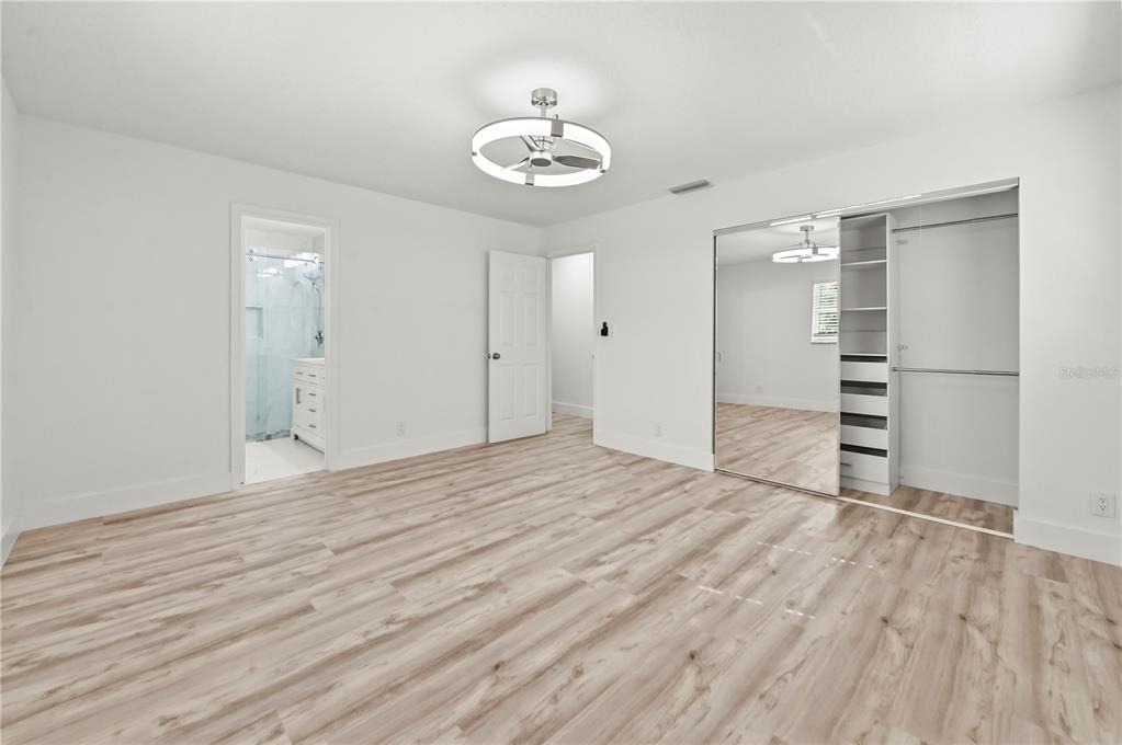271 Nw 35th Street - Photo 25