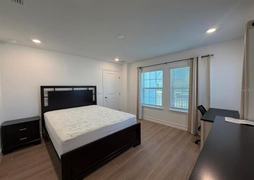 1523 W Chestnut Street - Photo 9