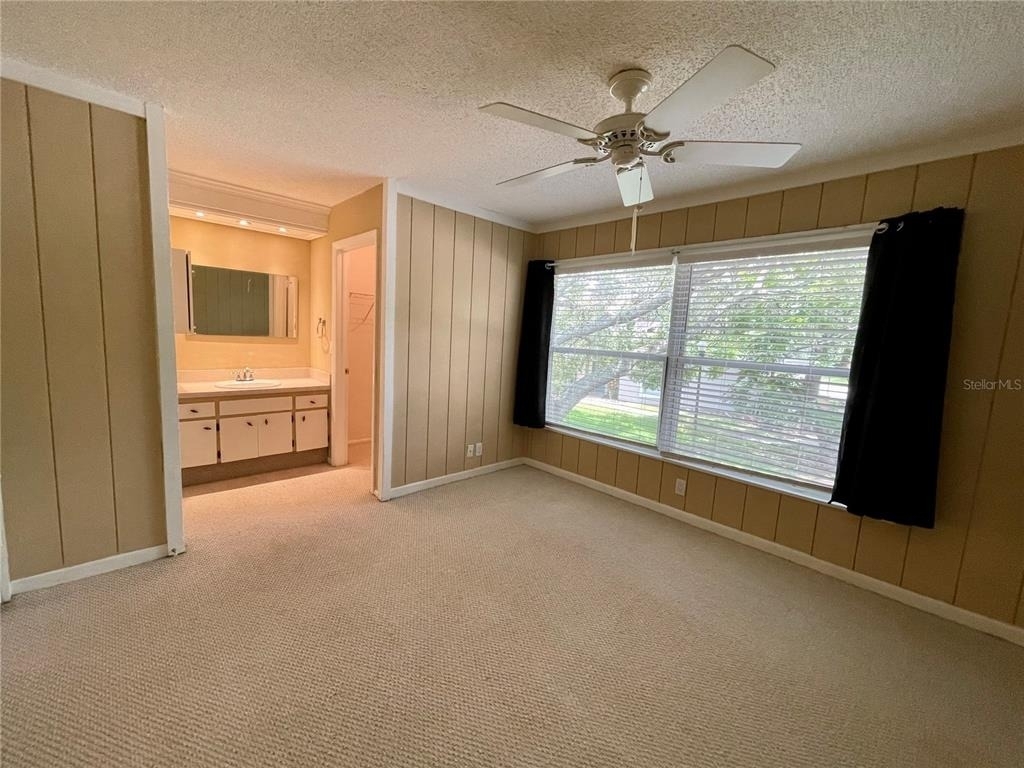 14803 Lake Forest Drive - Photo 7