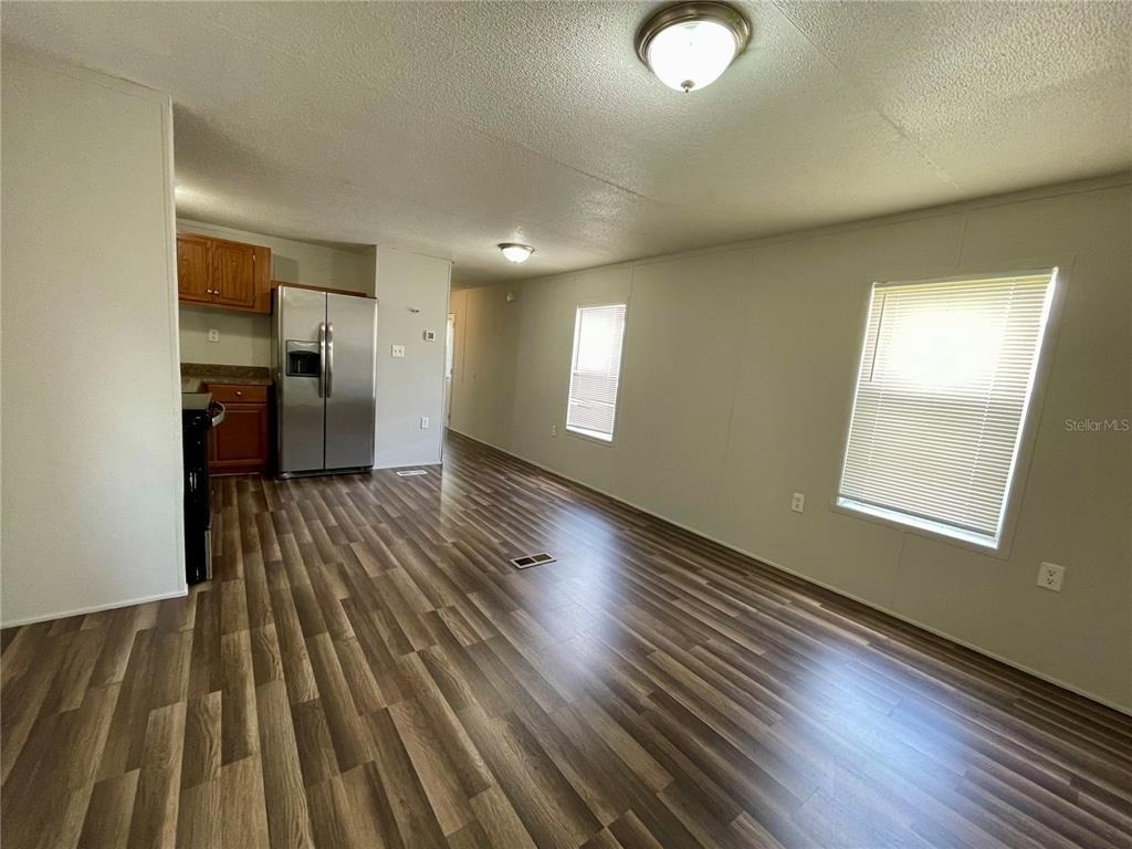 6334 Eugene Acres Lane - Photo 5