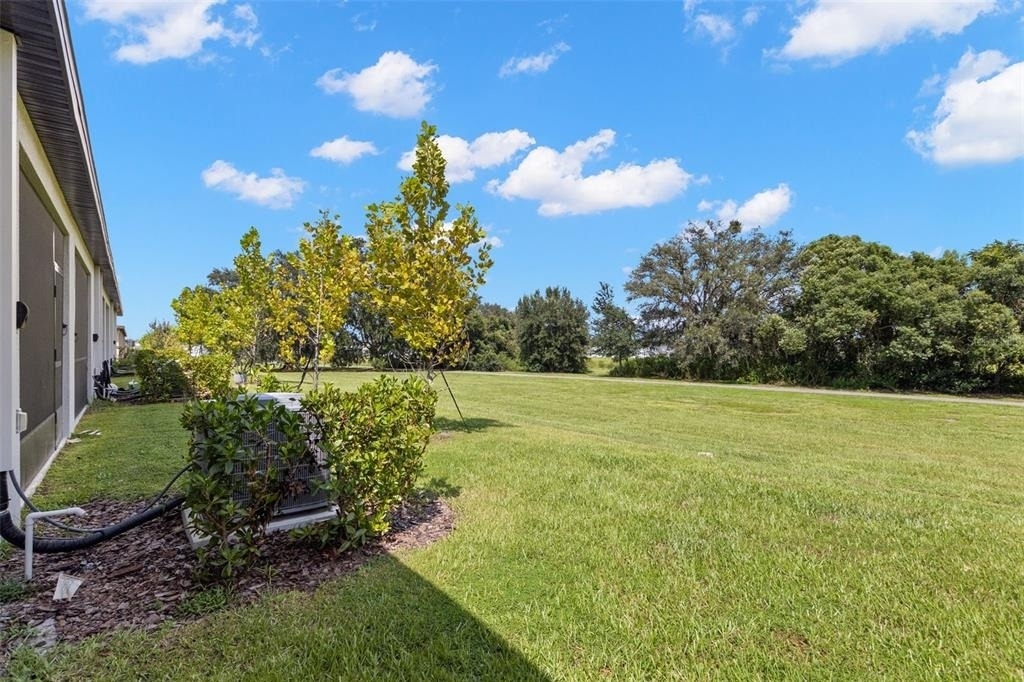 10324 Trumpet Honeysuckle Way - Photo 15