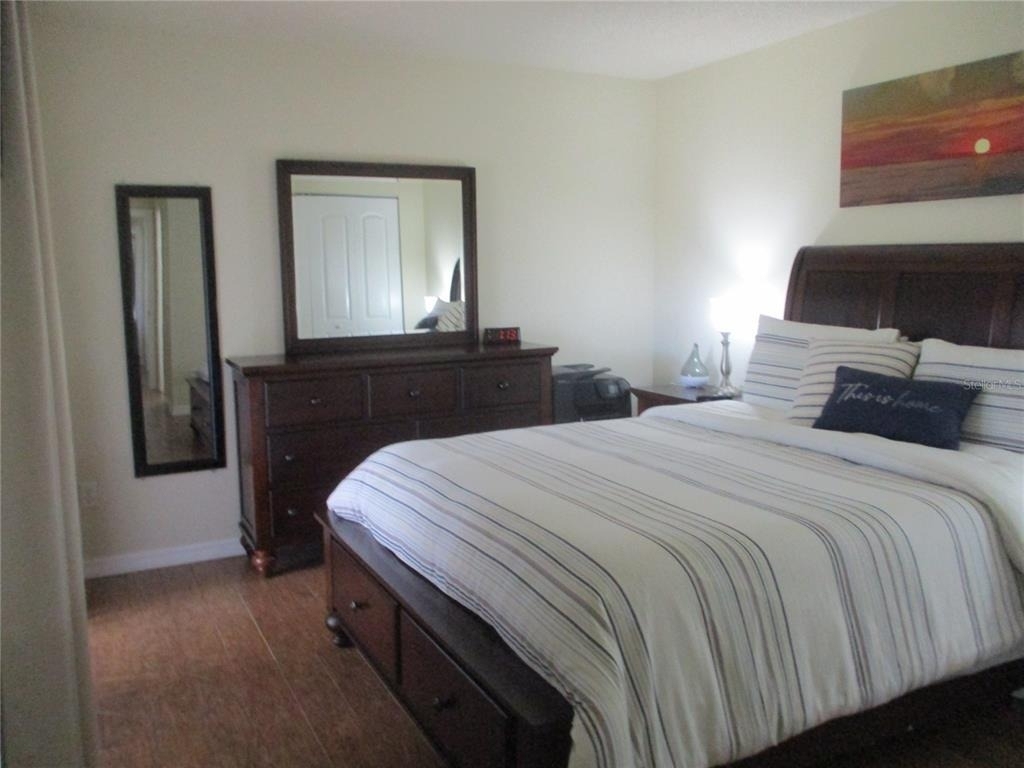 471 Insull Court - Photo 10