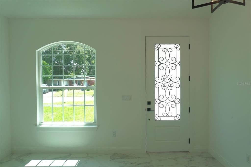 8924 N Orleans Avenue - Photo 7