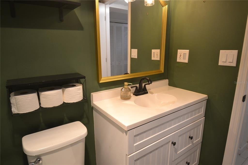 2944 W Bay Drive - Photo 19