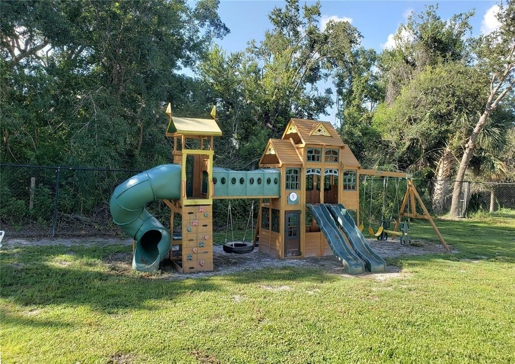 22640 Watersedge Boulevard - Photo 18