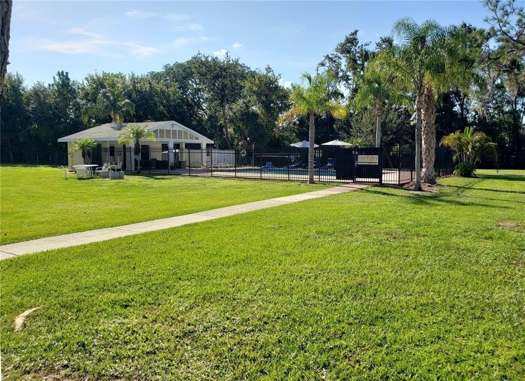 22640 Watersedge Boulevard - Photo 12