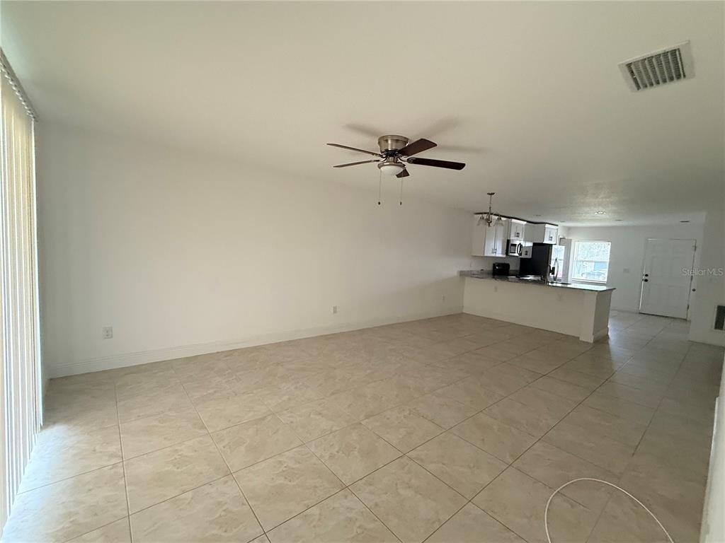 10440 Grimes Street - Photo 3