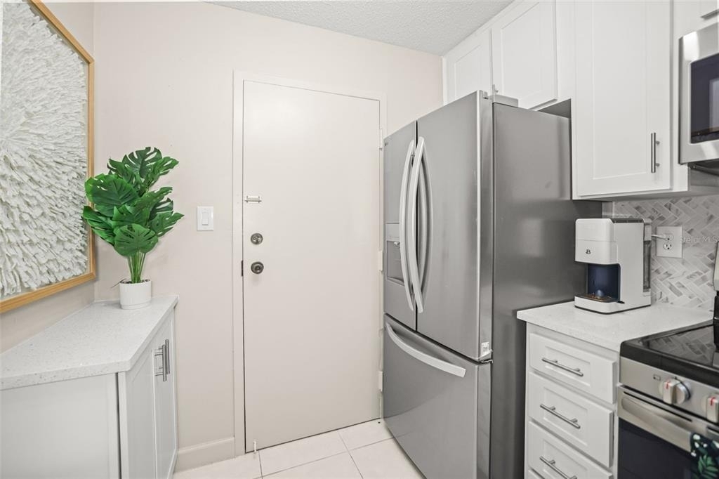 2700 Bayshore Boulevard - Photo 7
