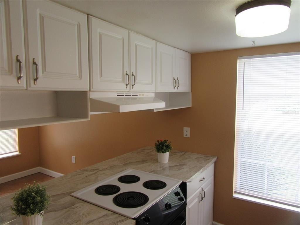 1310 83rd Avenue N - Photo 14