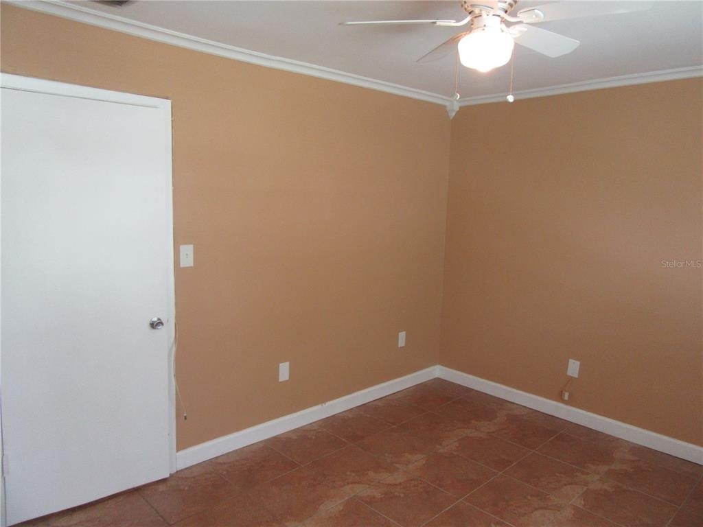 1310 83rd Avenue N - Photo 19