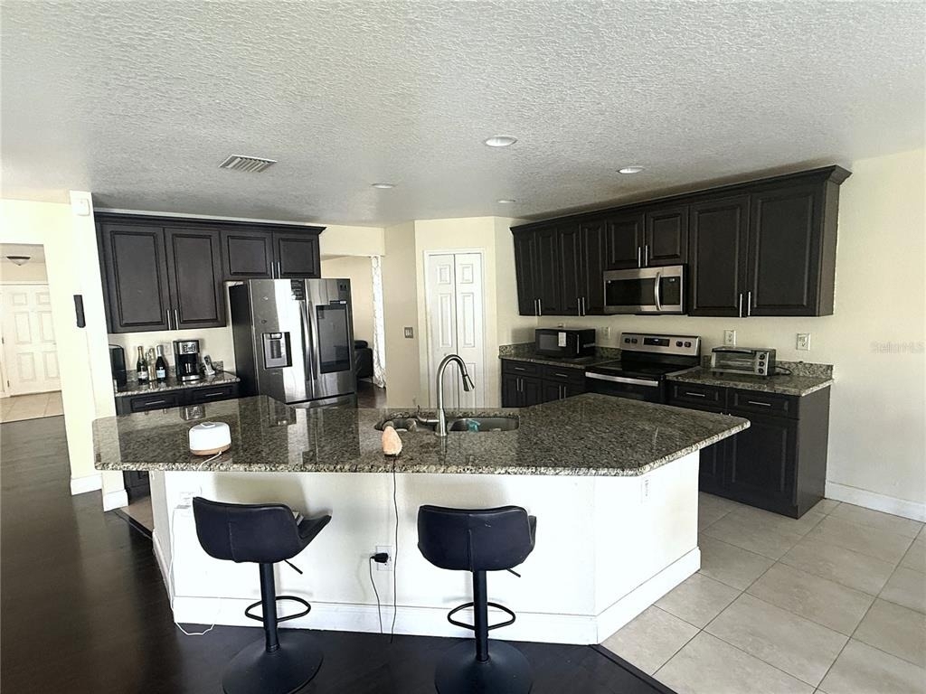 30909 Sonnet Glen Drive - Photo 2