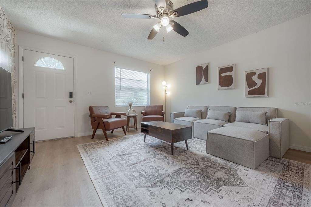6910 S Macdill Avenue - Photo 2