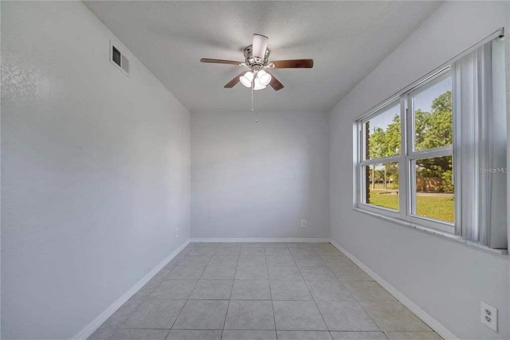 9942 Turf Way - Photo 9