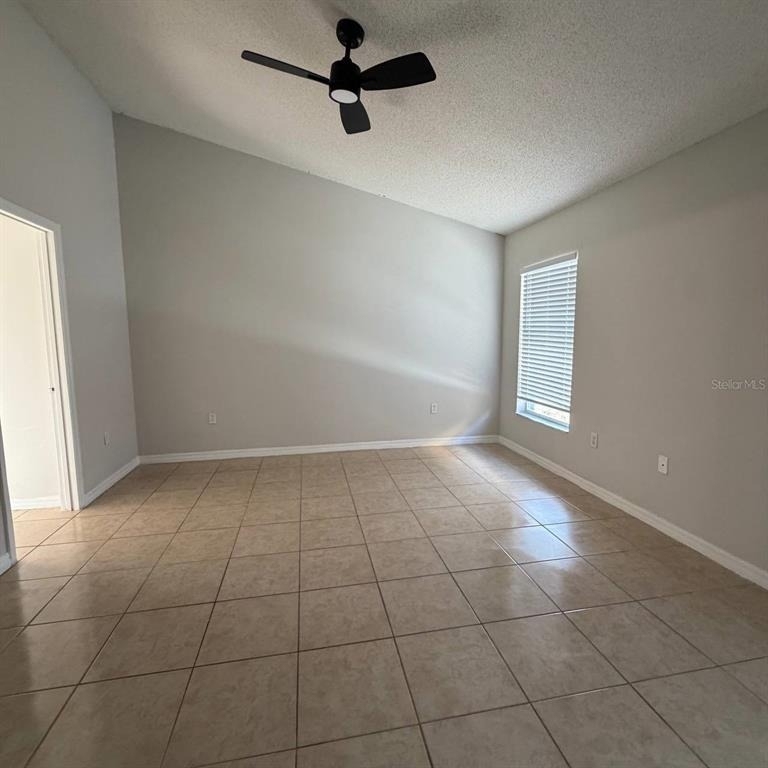 535 Rollins Drive - Photo 3