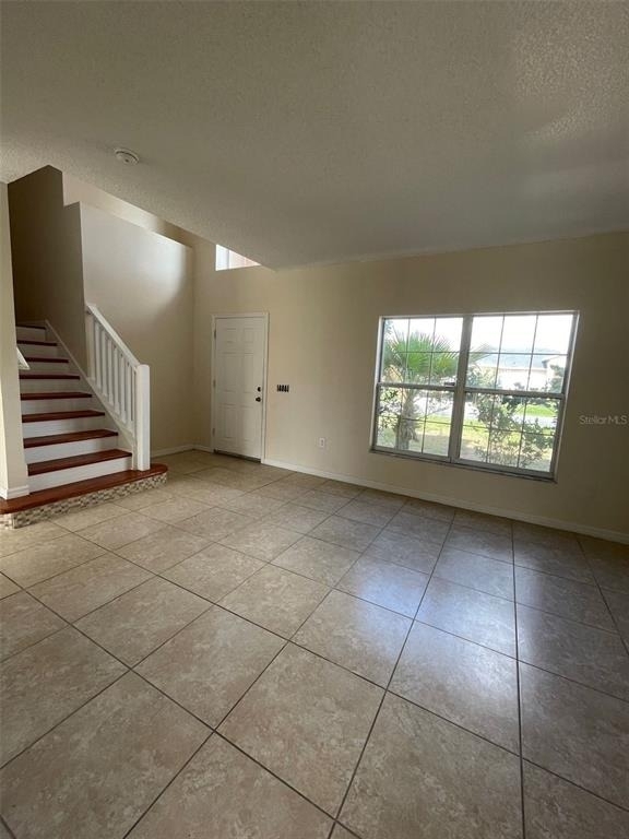 560 Bristol Circle - Photo 2