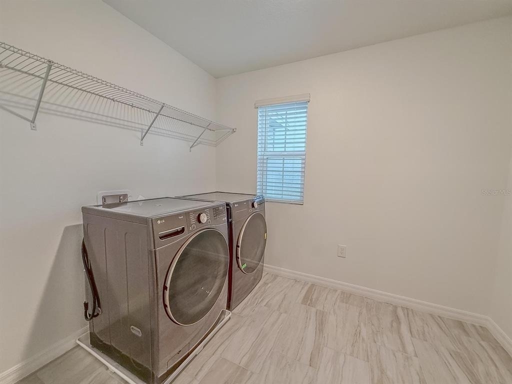 438 Marion Loop - Photo 42