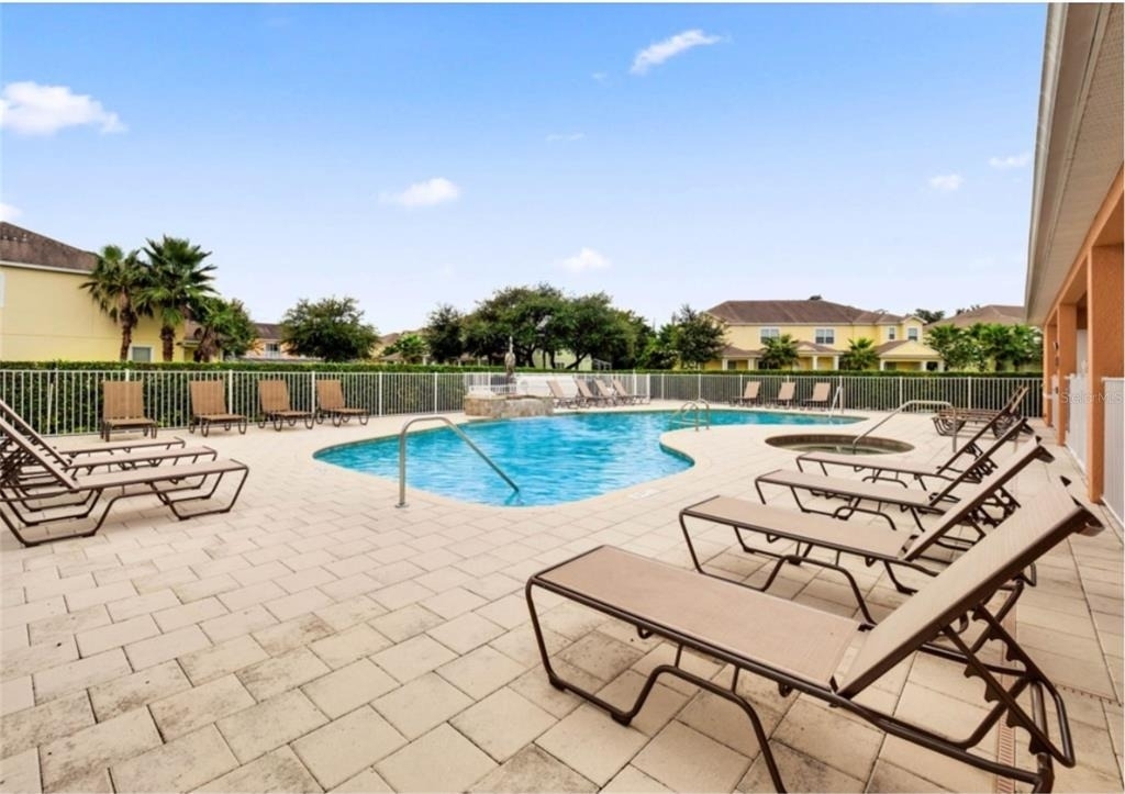 17406 Serenidad Boulevard - Photo 2