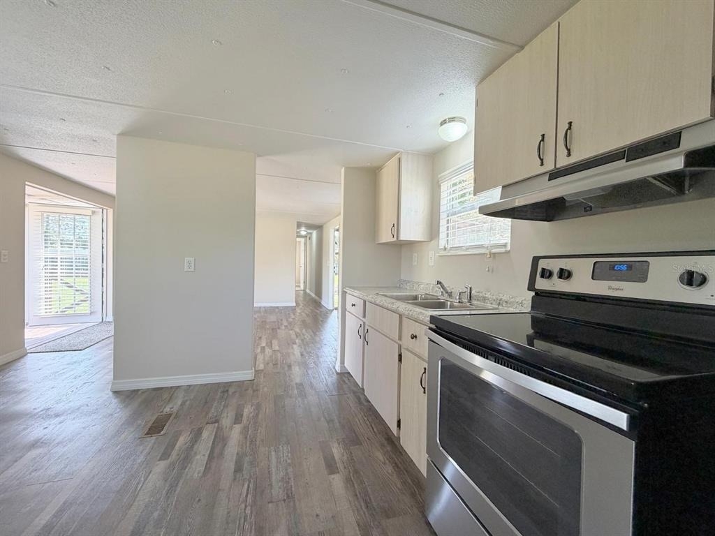 10580 Sw 105th Avenue - Photo 6