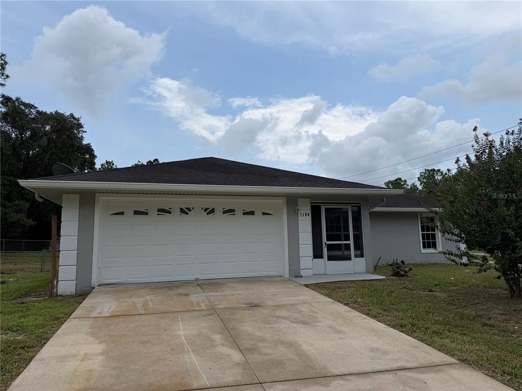 1160 W Geneva Place - Photo 0