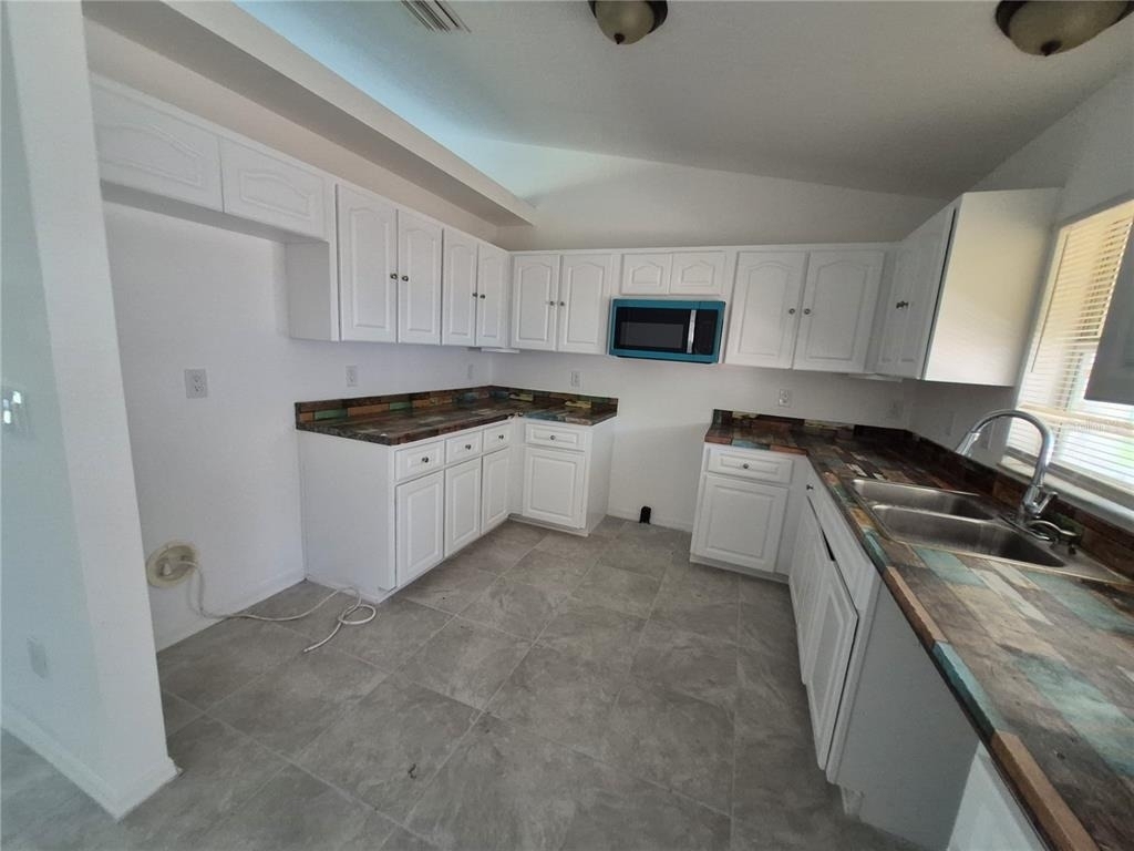 1160 W Geneva Place - Photo 8