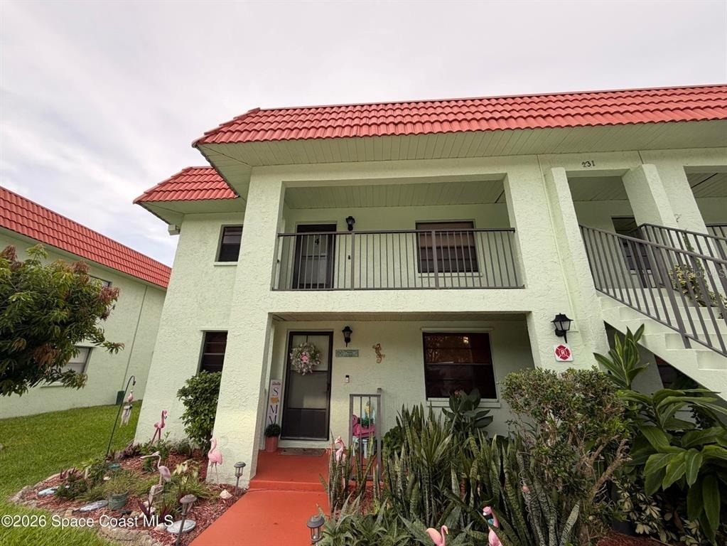 231 Circle Drive - Photo 0
