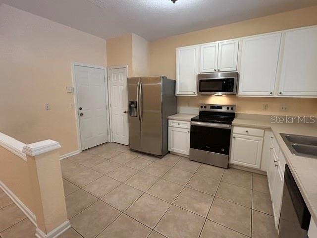 5052 Hawkstone Drive - Photo 4