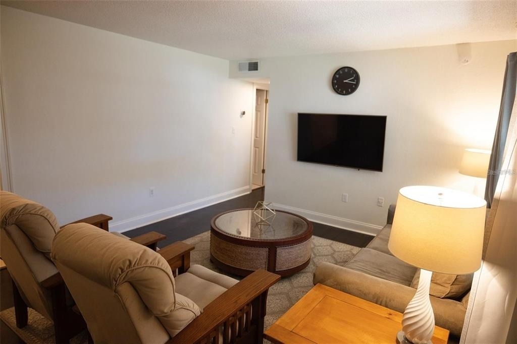700 E Airport Boulevard - Photo 8