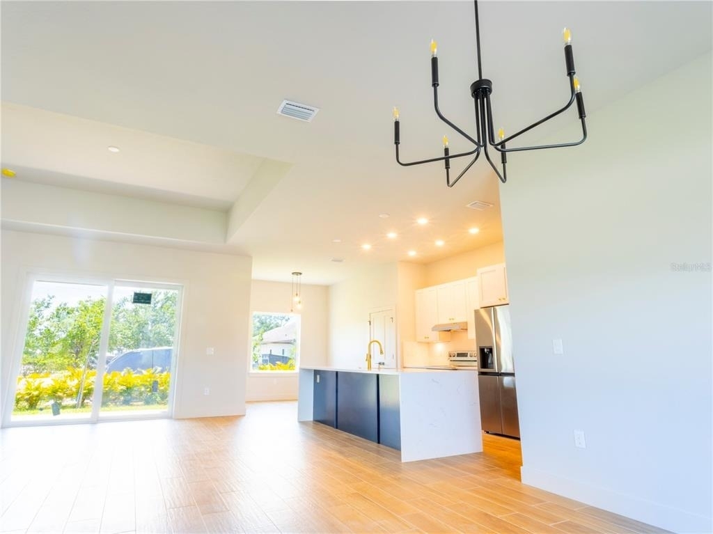 13547 Keystone Boulevard - Photo 19