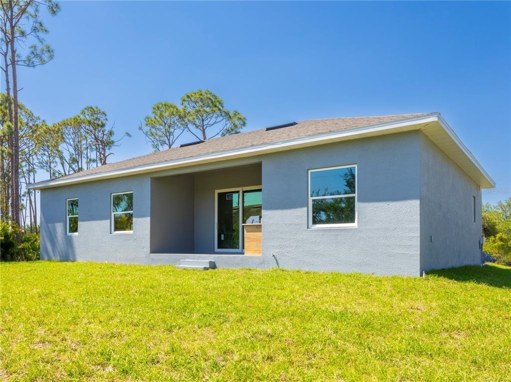13547 Keystone Boulevard - Photo 1