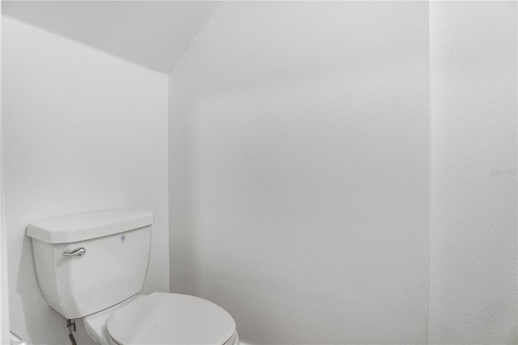 1566 Plank Place - Photo 38