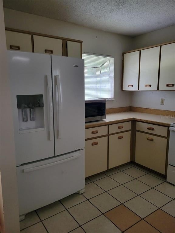 628 Newburyport Avenue - Photo 8