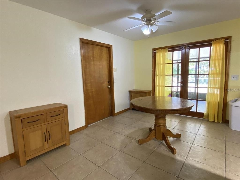 1601 Center Street - Photo 8