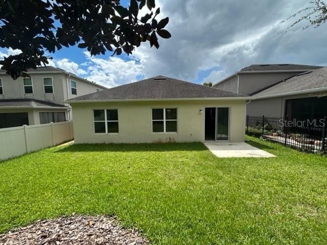 913 Berry Leaf Court - Photo 4