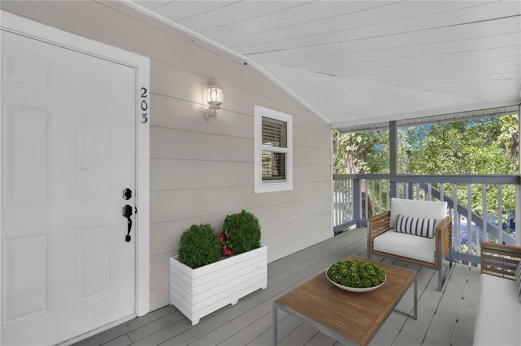 613 E 2nd Street - Photo 9