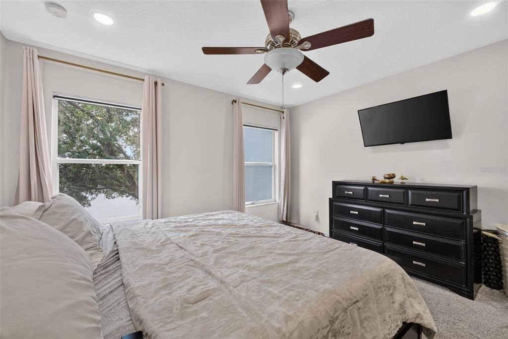6086 Chapledale Dr - Photo 17