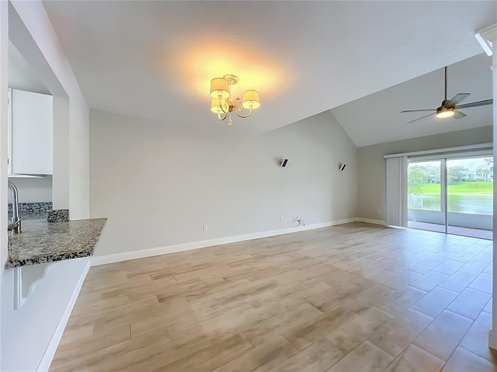 900 W Charing Cross Circle - Photo 20